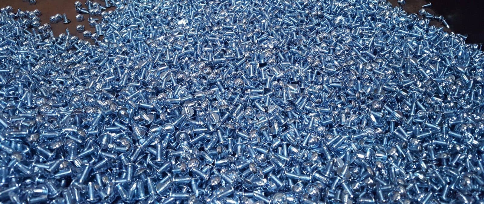 Zinc Plating vs Hot-Dip Galvanizing vs Chrome: Which to Choose